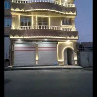 کاشی‌کاری  سنگکاری نما پله سیمان‌کاری سیمکشی