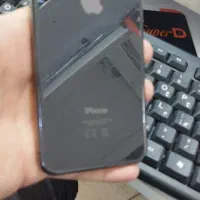 آیفون xs گیگ 64 ( مایل به معاوضه )