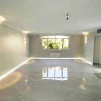 ساقدوش / ۱۱۰ متر / فول / ۲ پارکینگ