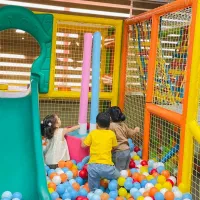 استخدام مربی خانه بازی