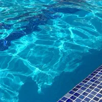 اموزش شنا نیمه خصوصی بانوان