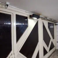 خدمات،مشاوره و نصب انواع درب های برقی