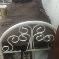 تخت خواب یک نفره فلزی