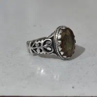 انگشتر نقره نگین اکساندریت هفت رنگ