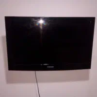 تلوزیون ۳۲اینچ