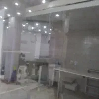 مغازه با بالکن منطقه کرج|اجارهٔ مغازه و غرفه|کرج, دهقان ویلا|دیوار