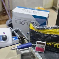 لوازم وسایل کاشت ناخن استرانگ حرفه ای مناسب سالن