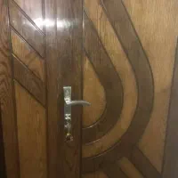 درب دو لنگه|مصالح و تجهیزات ساختمان|شاهین‌شهر, شهرک گلدیس|دیوار