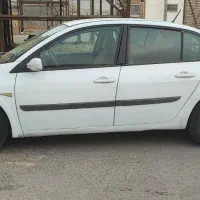 مگان 2000 اتومات