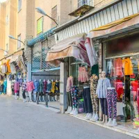 90متر تجاری 17شهریور کلی و تک فروشی پشت سرای یک|اجارهٔ مغازه و غرفه|مشهد, عنصری|دیوار