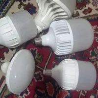 لامپ های خراب  قابل تعمیر واستفاده