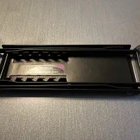 زیرپایی گیتار سناتور، با تنظیم ارتفاع