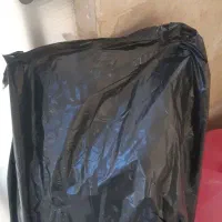 یه گونی برنج ایرانی گمشده از موتور پیک افتاده