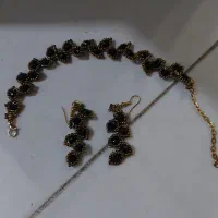 ست دستبند و گوشواره