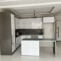 آپارتمان ۸۵متری.دلباز.خوش نقشه.نزدیک حرم