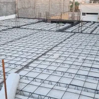 کارگر وارد به کارتیرچه وبلوک