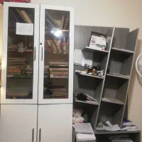 دو عدد کتابخانه mdf سالم سفید و طوسی وشلف