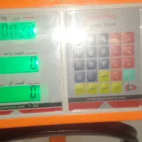 دوعدد ترازو دیجتال نو ۱۰۰ کیلویی و۴۰ کیلویی|فروشگاه و مغازه|بروجرد, |دیوار