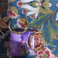 گوشواره وانگشترطلا به قیمت تابلو