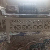 تخت شاه نشین با میز