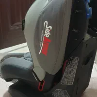 صندلی کودک خودرو
