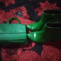 نیم بوت ۳۹ همراه کیف ست