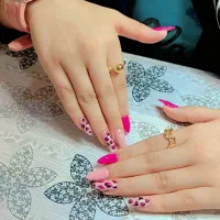 خدمات کاشت ناخن و کراتین|خدمات آرایشگری و زیبایی|خرمشهر, |دیوار
