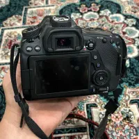 دوربین کنون 80D