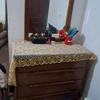 میز آرایشی