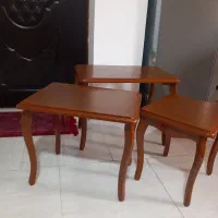 تعدادی میز عسلی
