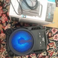 اسپیکر نو بلوتوثی و فلش خور