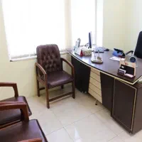 همکاری با گروه لیزر فعال شامل دستگاه واپراتور