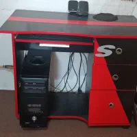 میز کامپیوتر