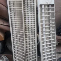 قاب مهتابی و لامپش