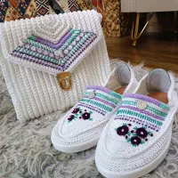 گیوه های سنتی زنانه و مردانه گلدوزی شده و خام