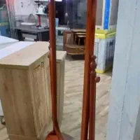 آیینه قدی زیرش کنسول داره کاملا نو