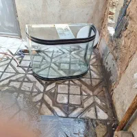 آکواریوم شیشه خم