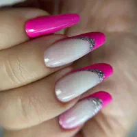 آموزش ناخن در نجف آباد و تیران و کرون