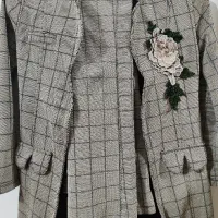 کت شلوار دخترانه به 9 سال میخوره کاملا نو