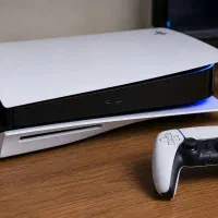 Ps5 حافظه 825 گیگ با دودسته و پایه شارژر و بازی