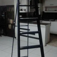 چهار پایه ده پله 2.5 متری نو استفاده نشده