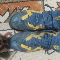 کفش فوتبال و فوتسال