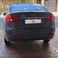 جک j4 مدل 1403