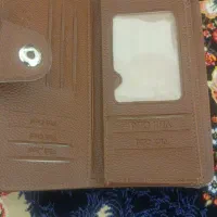 کیف|کیف، کفش، کمربند|ایوان, |دیوار