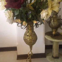 گل و گلدان برنجی
