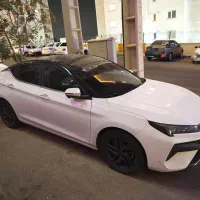 KMC J7 مدل ۱۴۰۴، سفید، بادی فنس