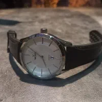 ساعت عقربه ای ویکتور