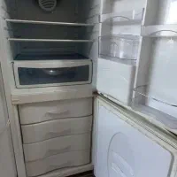 یخچال فریزر اسنوا تمیز و سالم