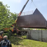 جرثقیل ۱۵تن الی ۲تن به صورت شبانه روزی|خدمات حمل و نقل|رشت, نیروی دریایی|دیوار