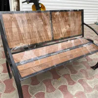 میز و نیمکت